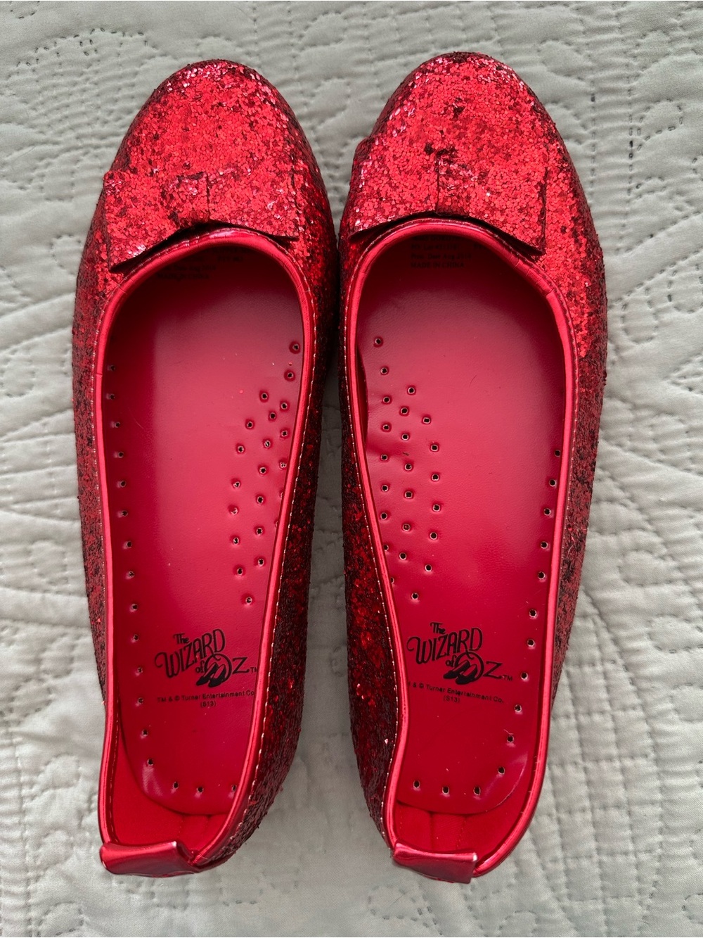 Red Glitter Dorothy Wizard of Oz Halloween Costume Shoes Adult Medium
